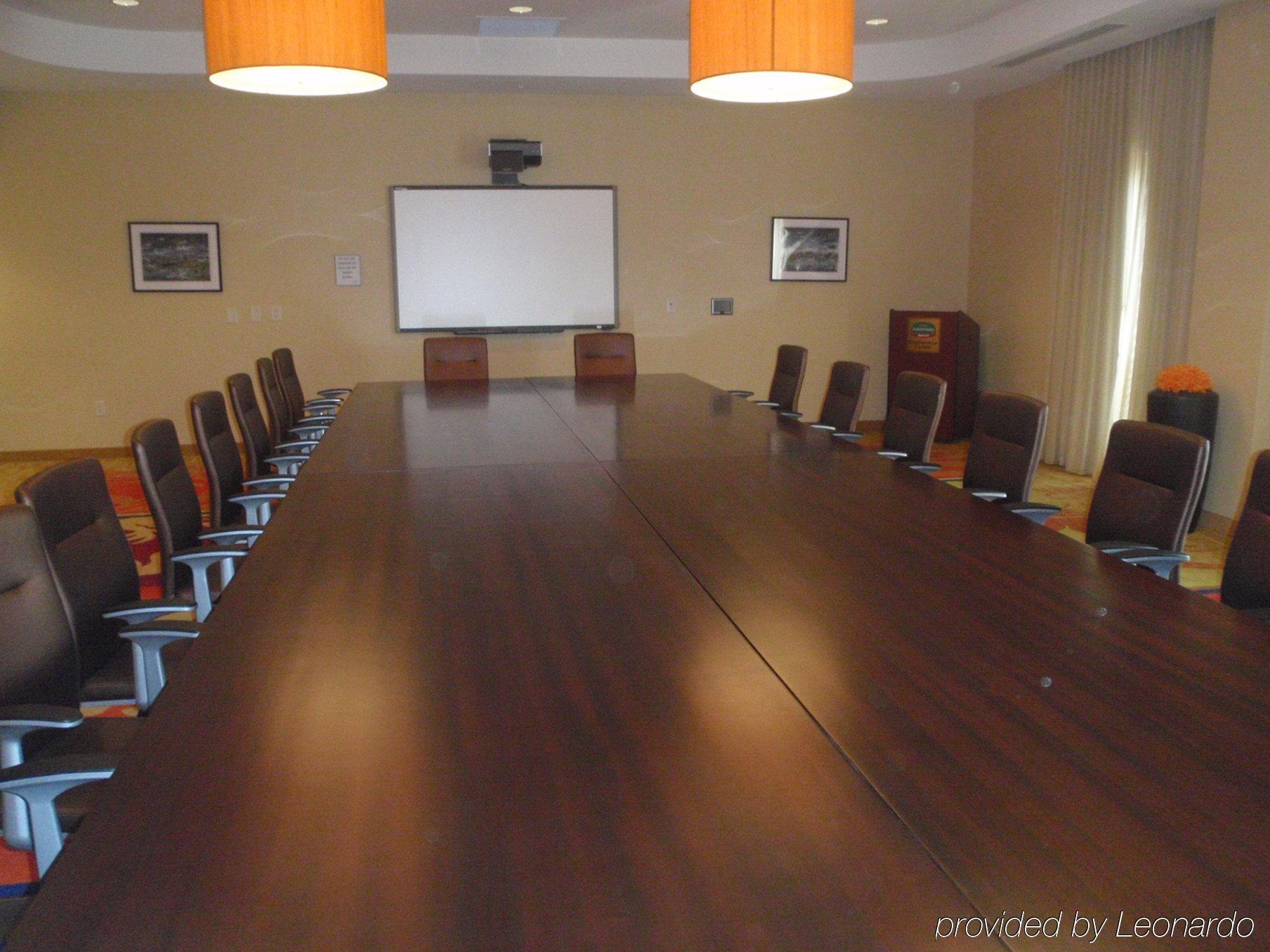Courtyard 3* Warner Robins