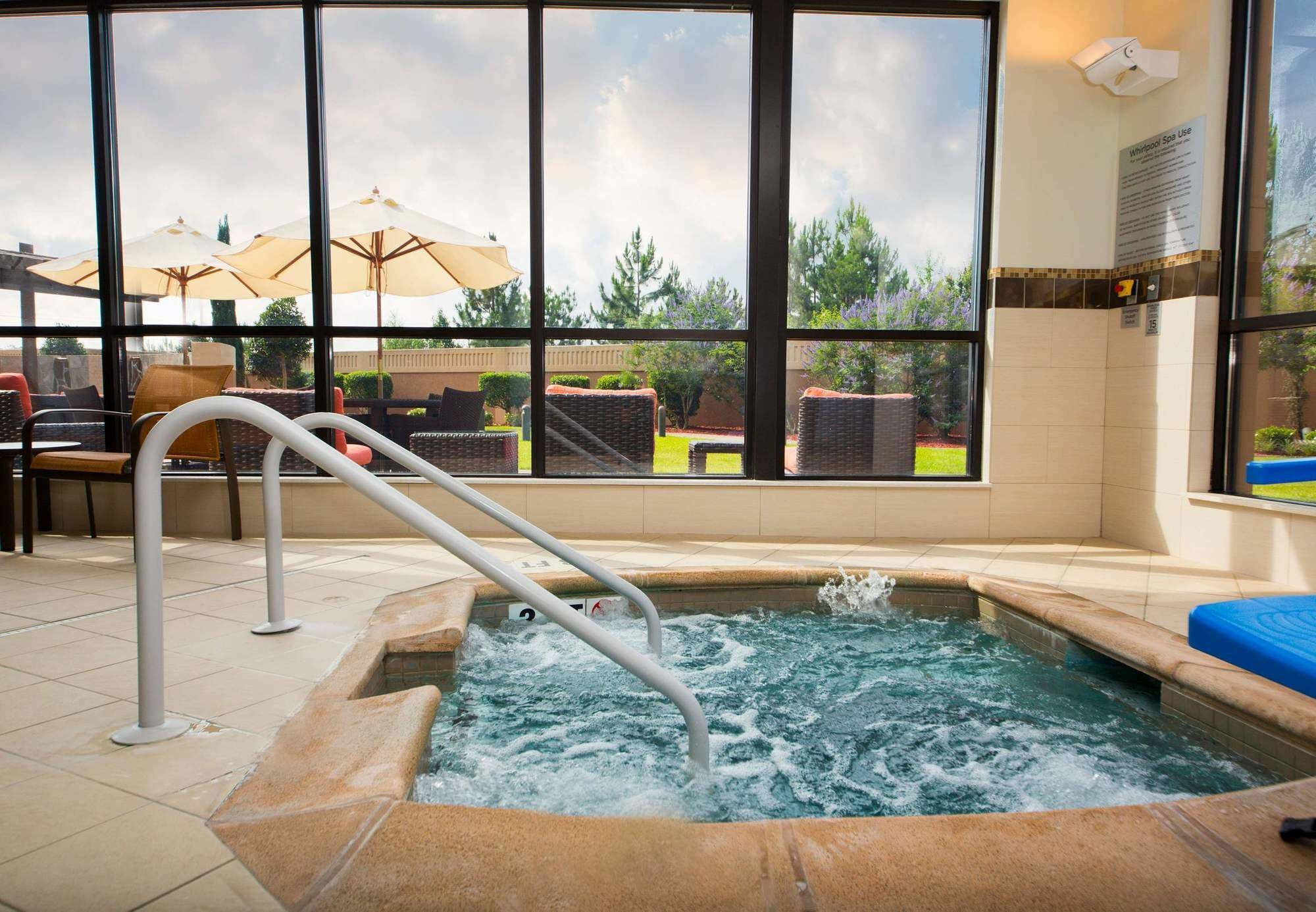 Courtyard Warner Robins